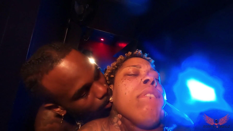 Xxxotikangelzent: Club Sex Is the Best Sex