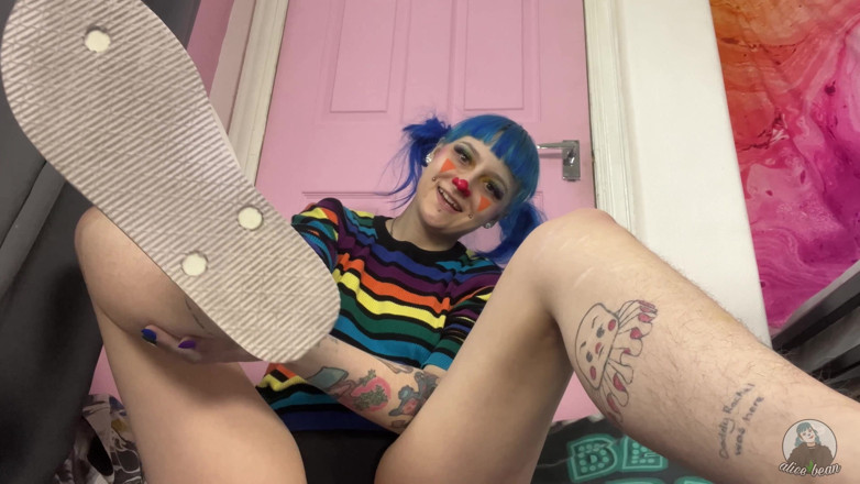 Alice Bean: Linge-mi picioarele murdare