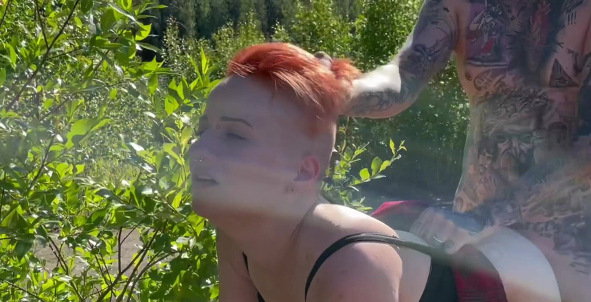 Eevi Petite: Léto a chyby Čekáte? Těším se na škádlení, honění, mrkání a dovádění...