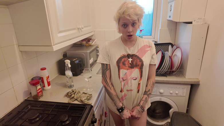 Glitterqueen1999: Caught Wanking by Stepmommy - Reluctant to Taboo Fun