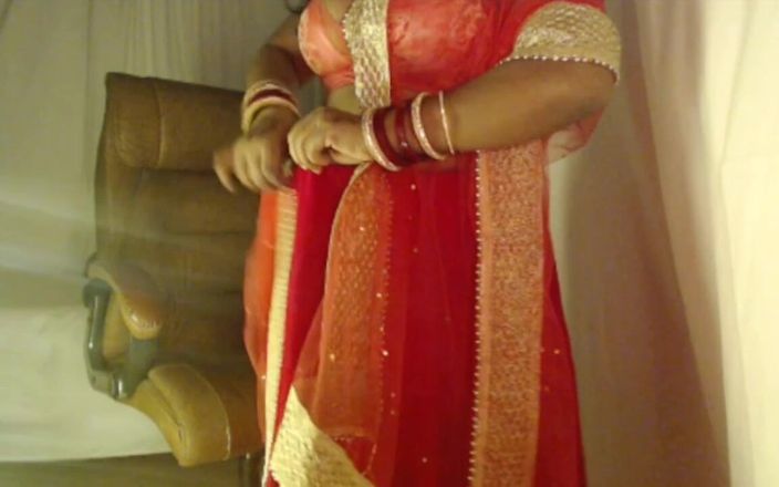 HotGirl21: Hot Indian Big Boobs Girl Nude Show.