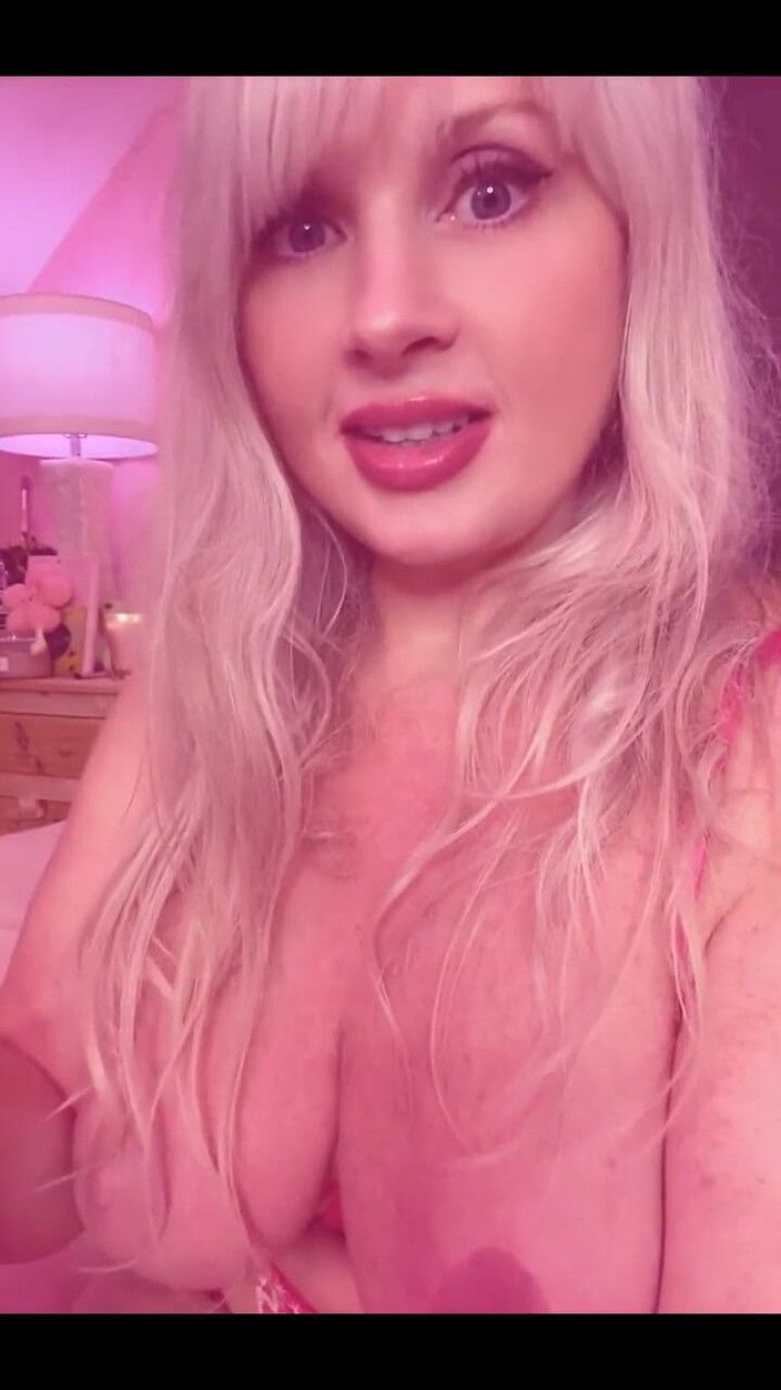 PaintedRose: En liten b -kupa lol