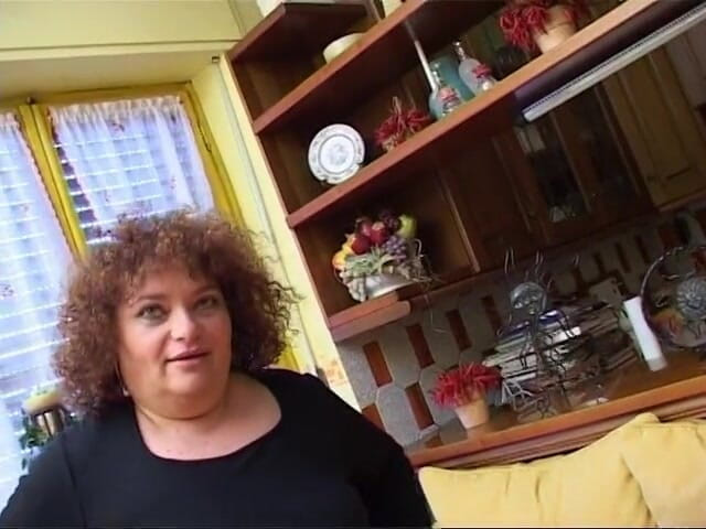 Fetish Desire: Fettes amateur-mädchen wichst ihre muschi mit einem dildo