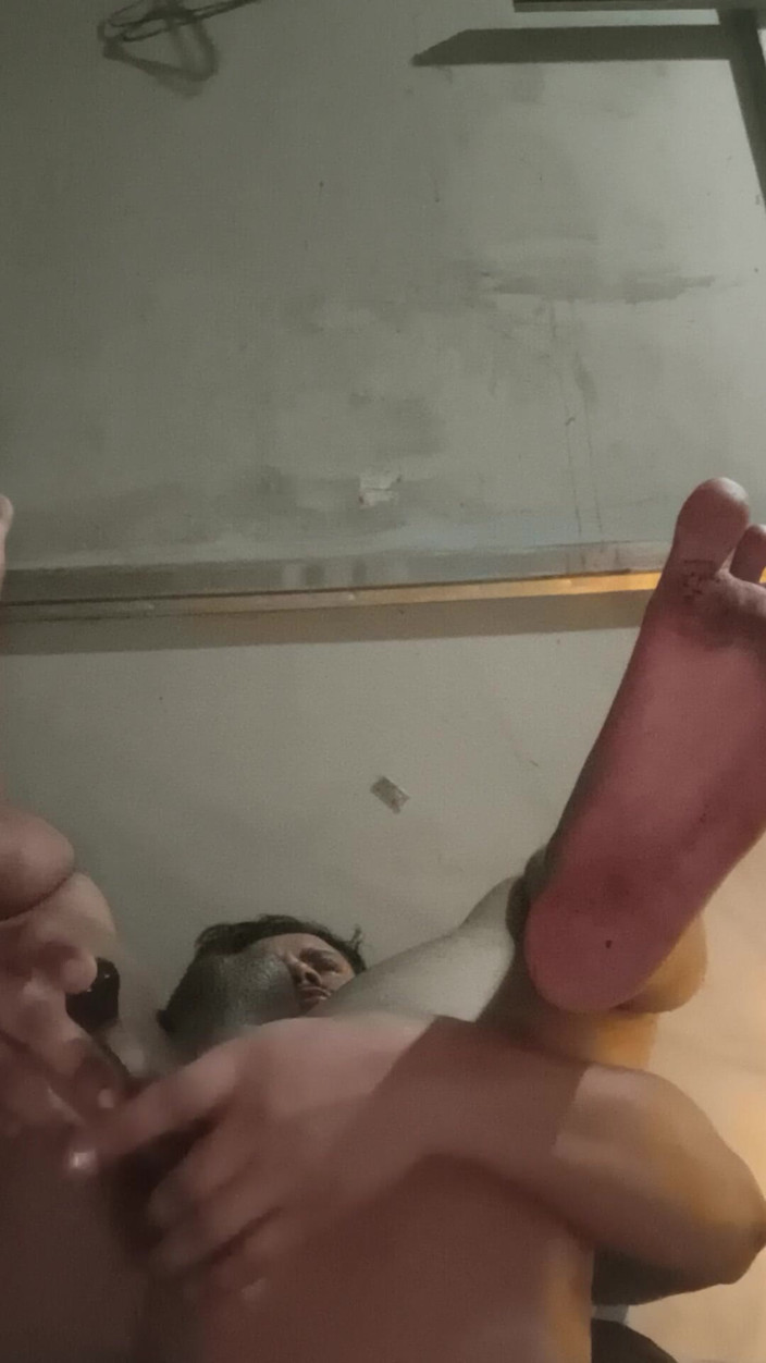 Bigfunn: India Boy Hardcore Solo Ass Fly