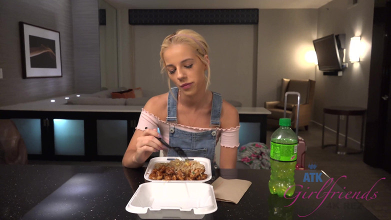 ATK Fans (Girlfriends): Virtual vacation in Hawaii with Bella Rose part 1