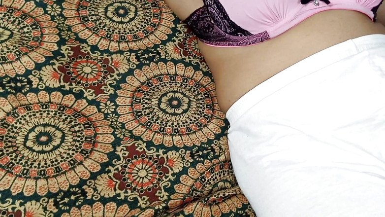 Netu: Indische moslim universiteitsvriendin Hindi Desi vriendje tot super sexy aftrekbeurt