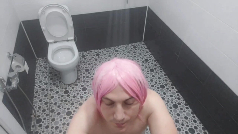 Kitty_Cross: Arrosserai prima che io