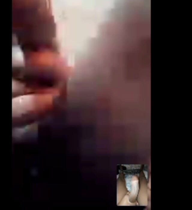 Me and my new slut: चिकनी मम्मी के साथ वीडियो कॉल के माध्यम से चुदाई