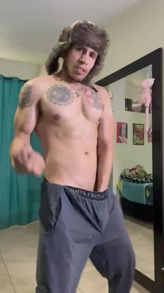 Thiago Florez: Colombian Vergón Tiago Florez Trainer Gym Video Masturbation