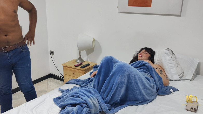 Rioc69: Rioc și primul ei futai cu cea mai bună prietenă a...