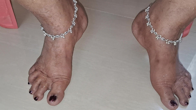 TABOOBREAKERS: Tak piękne moje ciało czeka na twój dotyk