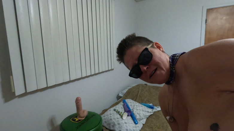 Jamponie Sexy Hot Milf: Nenek seksi lagi asik masturbasi