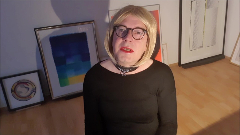 Sissy Christiane: Los Chupapollas Reales Entrenan Duro - Entrenamiento De Garganta Con Consolador...