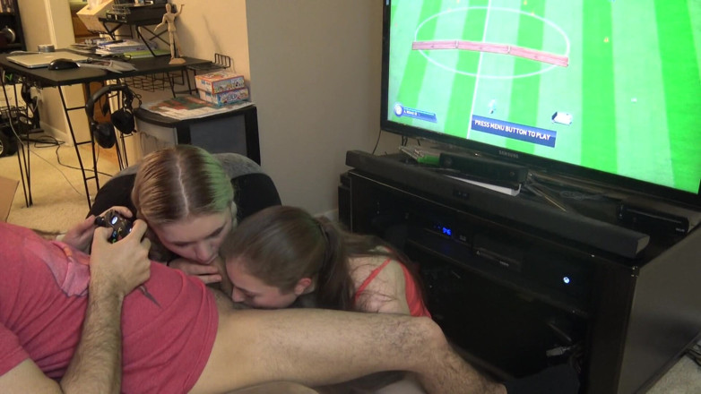 LustfulGeeks: Double Blowjob While He Plays Fifa