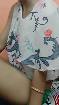 Indian Romantic Sex with Desi Girlfriend Full Hindi Video