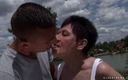 Mature Climax: Une mamie excitée se fait baiser et éjaculer dans la bouche à...