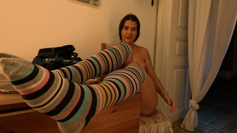 WeAreNewbies: Anita's Sock Parade