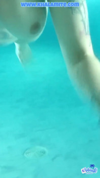 I'm Too Horny to Wait, Fuck Me in the Pool - French Hairy Risky Sex