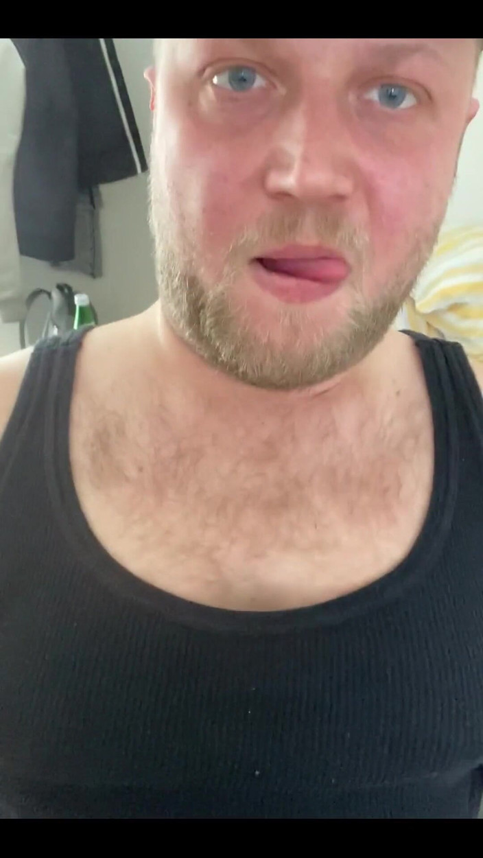 SniffHeadGER: Любительница запаха, часть 1