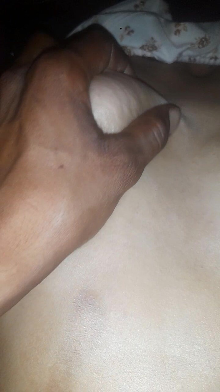 Manjubaby: Kamarádova manželka celou noc