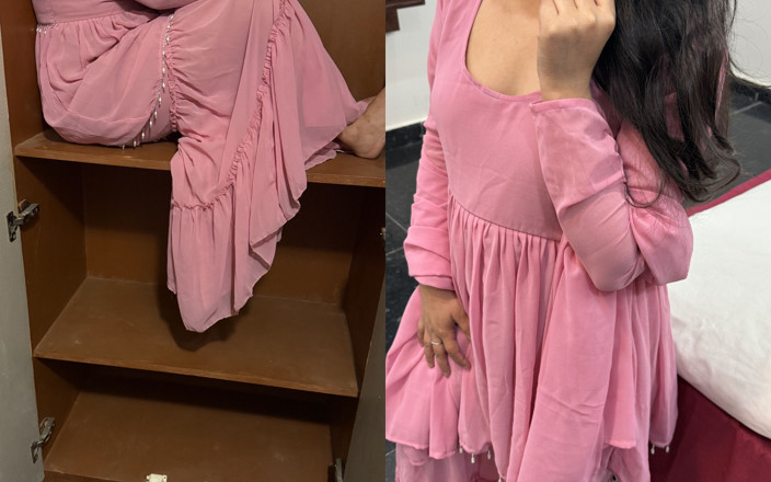 wildDesipair: Saya mengambil teman wanita saya dari Almirah dan berkongkek tegar...