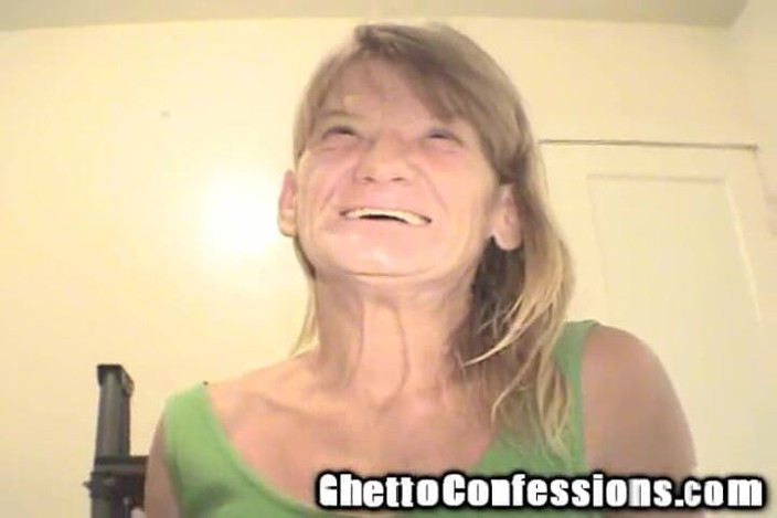 Ghetto Confessions: Ghetto Granny Gumjob Whore Bigot Blowjob Geezer Chin Slut!