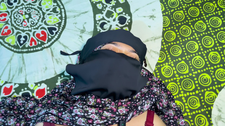 Riya Chowdhury: Meine desi sexy bhabhi wird sehr glücklich, mit mir zu...