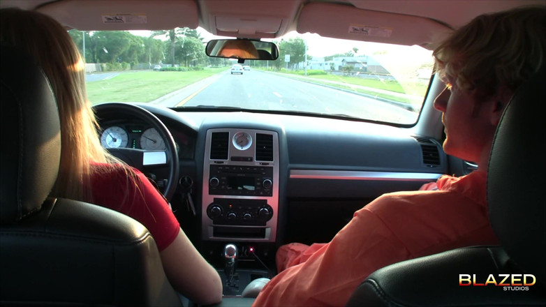 Blazed studios: Christina skye- pompino di fuga prigioniera