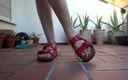 Lady Victoria Valente: Slippers fashion show on the terrace