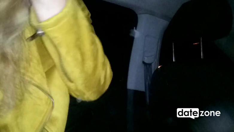 Datezone: Blowjob and fucking a blonde in the car