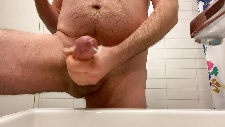 Beardedcummer: Bela gozada de um urso peludo