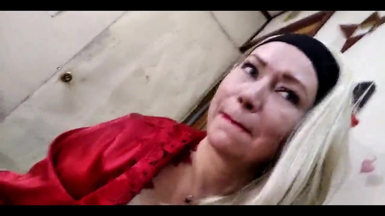 AimeeParadise: Ein beschnittener schwanz im mund einer Ehefrau einer Huren oder...