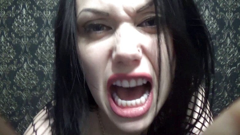 Goddess Misha Goldy: Les limites totalement explosées d'un bon garçon