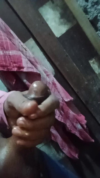 Rokky-lover: Melancap Di Bilik Air