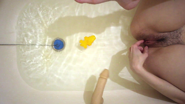 Hairypussyangel: Sexy legs in the bath, footjob and handjob