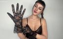 Lady Medusa: Humillación en guantes de encaje