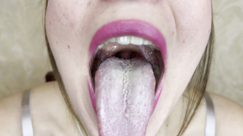 Hottie goddess: Přírodní stav úst: pohled do krku