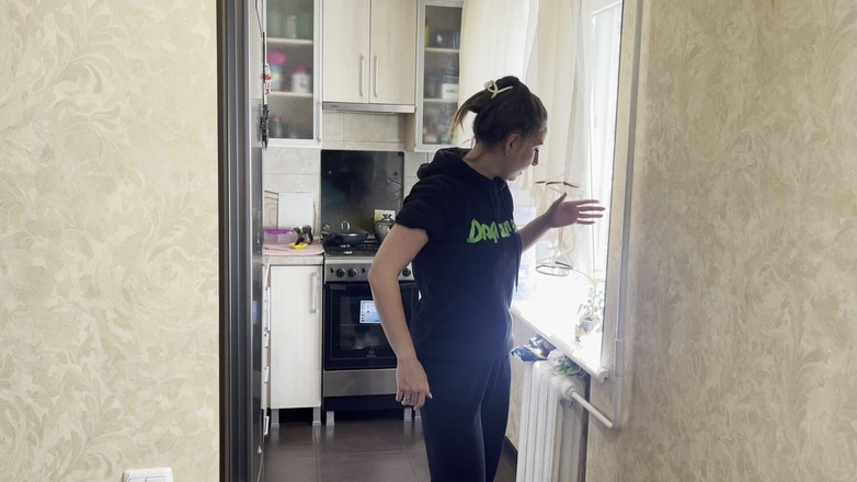 Hottie goddess: 두꺼운 침, 점액 및 노는 자리가 남지 않았습니다.