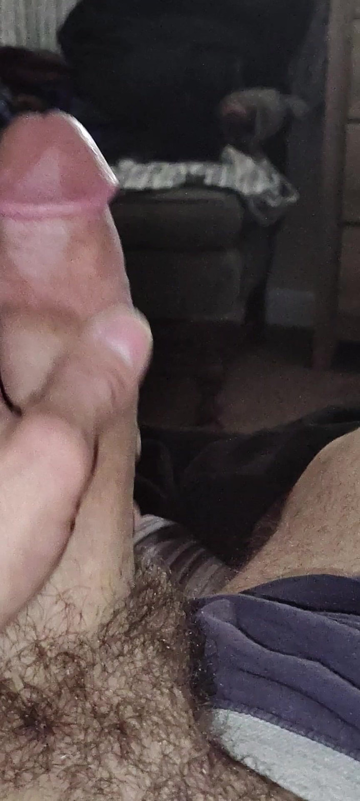 Mikey 21: Mijn lul een beetje hard maken