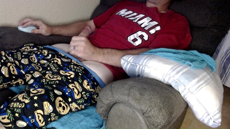 DubeSnackes: Dubesnackes, Let's Have Some Fun and Masturbing Time.