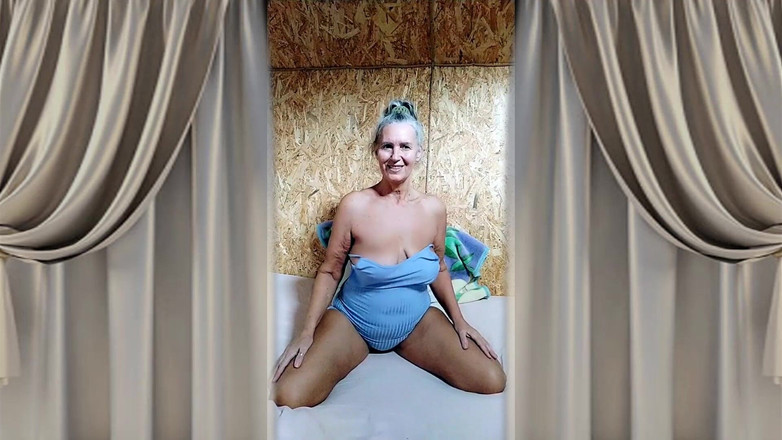 Lukerya: Lukerya comienza su día caliente