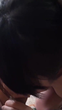 Japonka daje romantyczne lodzik w POV