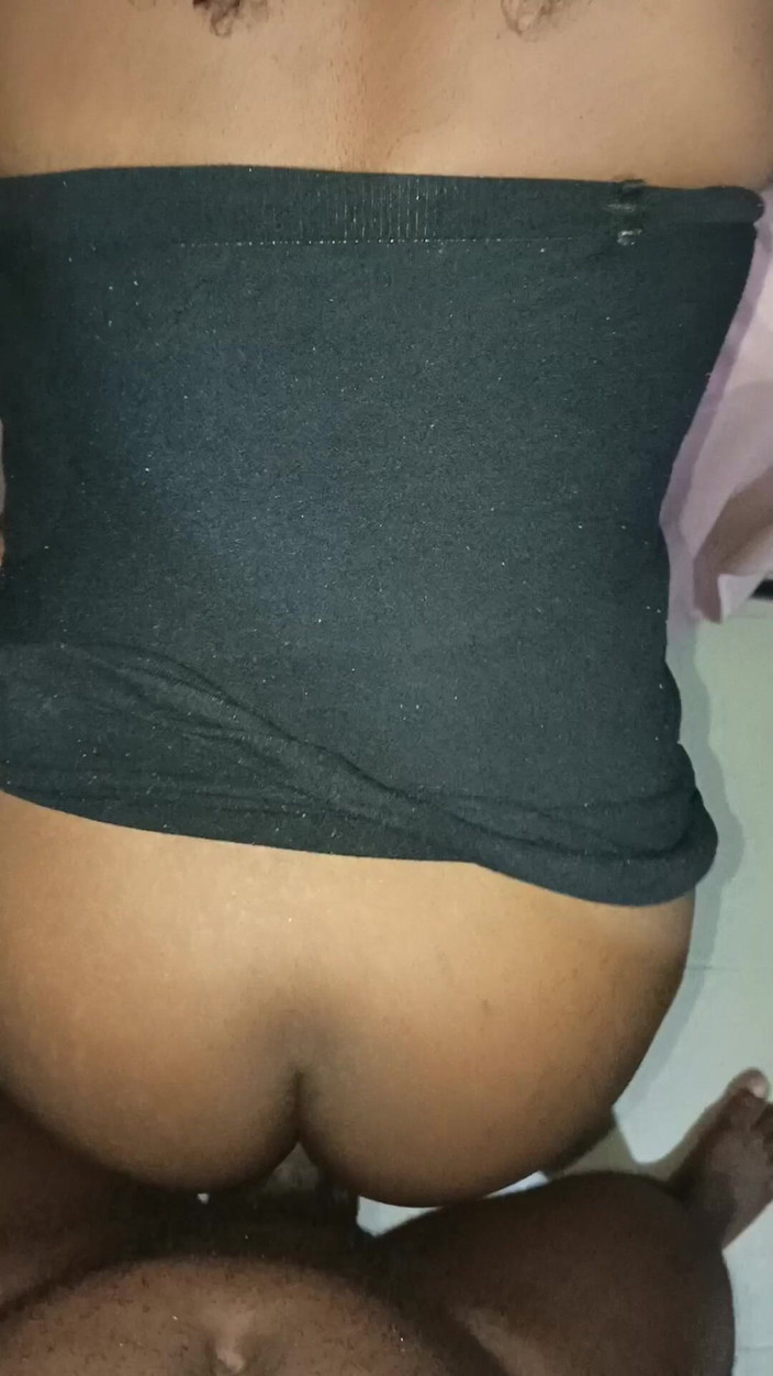 Babygood: Sexy zezadu s holkou v Lagosu