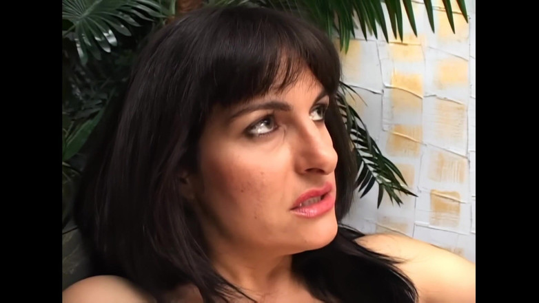 Planet Shemale: Pieprzony anal przyjaciele w San Paulo do Brazylii