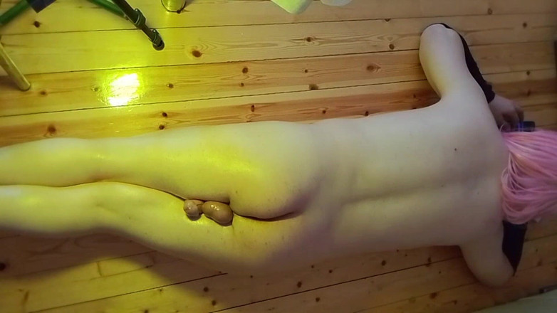 Kitty_Cross: Pantat banci yang suka bermain perlahan-lahan menggoda semua orang menonton