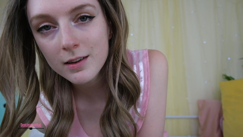 Destination Kat: Regalo di espansione del seno