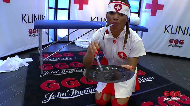 Gang Bang Germany: 한 여자, 많은 자지 - 그녀는 오줌을 싸고 따먹는다