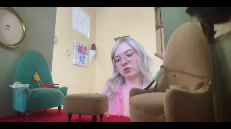 Kaiia Eve: Крихітний ігровий будинок богині Kaiia