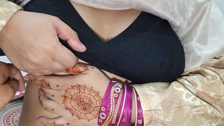 QueenbeautyQB: Desi Father-in-law and Daughter-in-law Bedroom Romance Fucking First Time with...