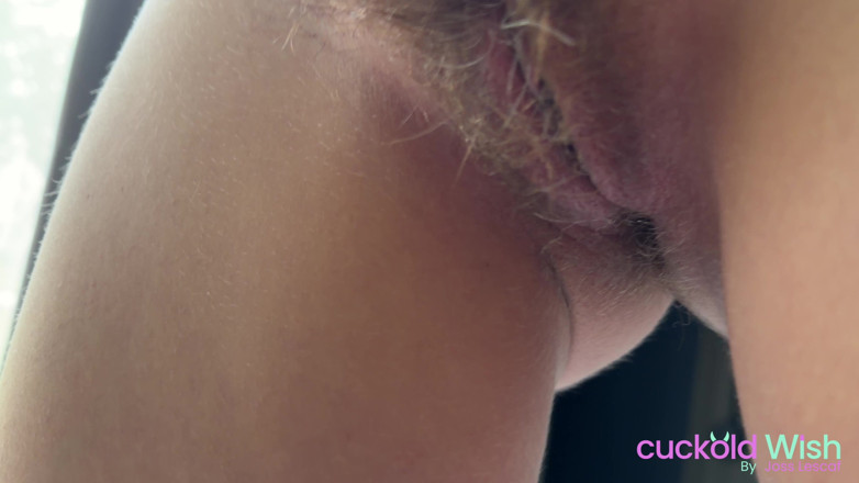 Joss for Cuckold wish: 莱娜青少年丛林阴部露天秀，仅限丛林说客